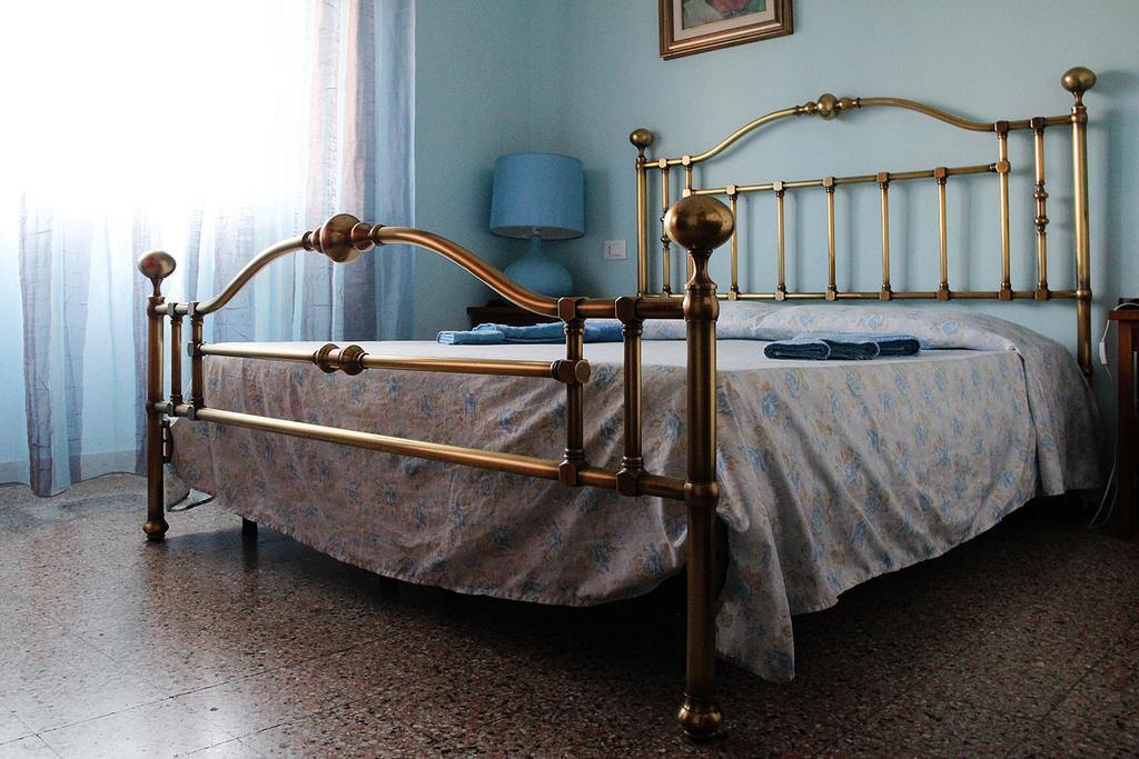 Guesthouse Stazione Pisa Centro Exterior photo