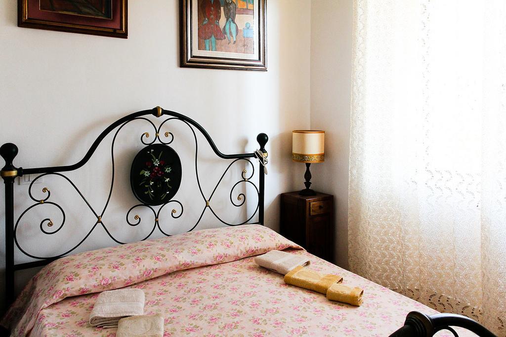 Guesthouse Stazione Pisa Centro Exterior photo